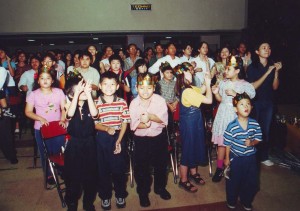 Gereja JKI Injil Kerajaan - Natal 2001 00035